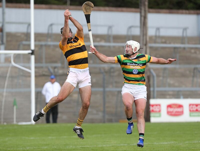 Patrick Horgan, Glen Rovers, closes in as Christopher Joyce, Na Piarsaigh, catches the sliotar in a club game. Picture: Jim Coughlan. Patrick Horgan, Glen Rovers, closes in as Christopher Joyce, Na Piarsaigh, catches the sliotar in a club game. Picture: Jim Coughlan.