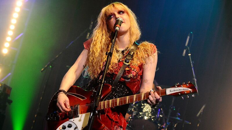Singer Courtney Love receives coronavirus vaccine in the UK Singer Courtney Love receives coronavirus vaccine in the UK