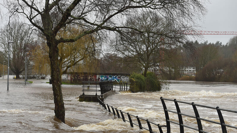 Routes around Cork flooded as orange weather warning remains in place Routes around Cork flooded as orange weather warning remains in place