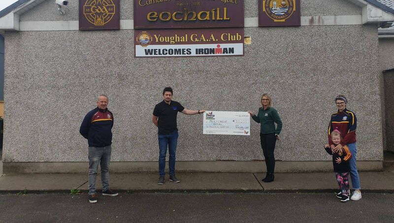 Youghal manager Ken Bulman, organiser of the fundraiser Conor Spillane, Campaigns and Community Manager of the Mercy University Hospital Foundation Deirdre Finn, and Ken's daughter Shannen Joyce with her daughter Róisín.