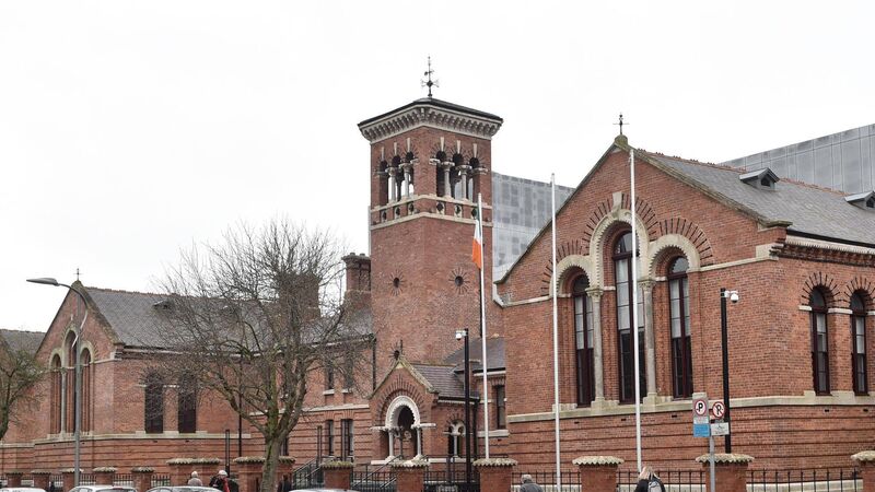 Cork man avoids jail for ‘vicious’ incident at pub where bouncer was assaulted