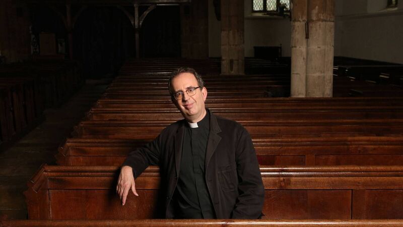 Celebrity Reverend with Cork connections releases book on bereavement Celebrity Reverend with Cork connections releases book on bereavement