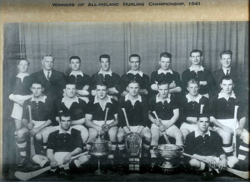 Cork All-Ireland Hurling Champions 1941. Back: Din Joe Buckley, William Walsh (chairman), Jim Buttimer, Billy Murphy, Micka Brennan, Jack Barrett, Batt Thornhill, Jim Barry. Sitting: Alan Lotty, Johnnie Quirke, Ted O’Sullivan, Con Buckley, Christy Ring, Jim Young, Jack Lynch. Front: Willie Campbell, Con Cottrell.