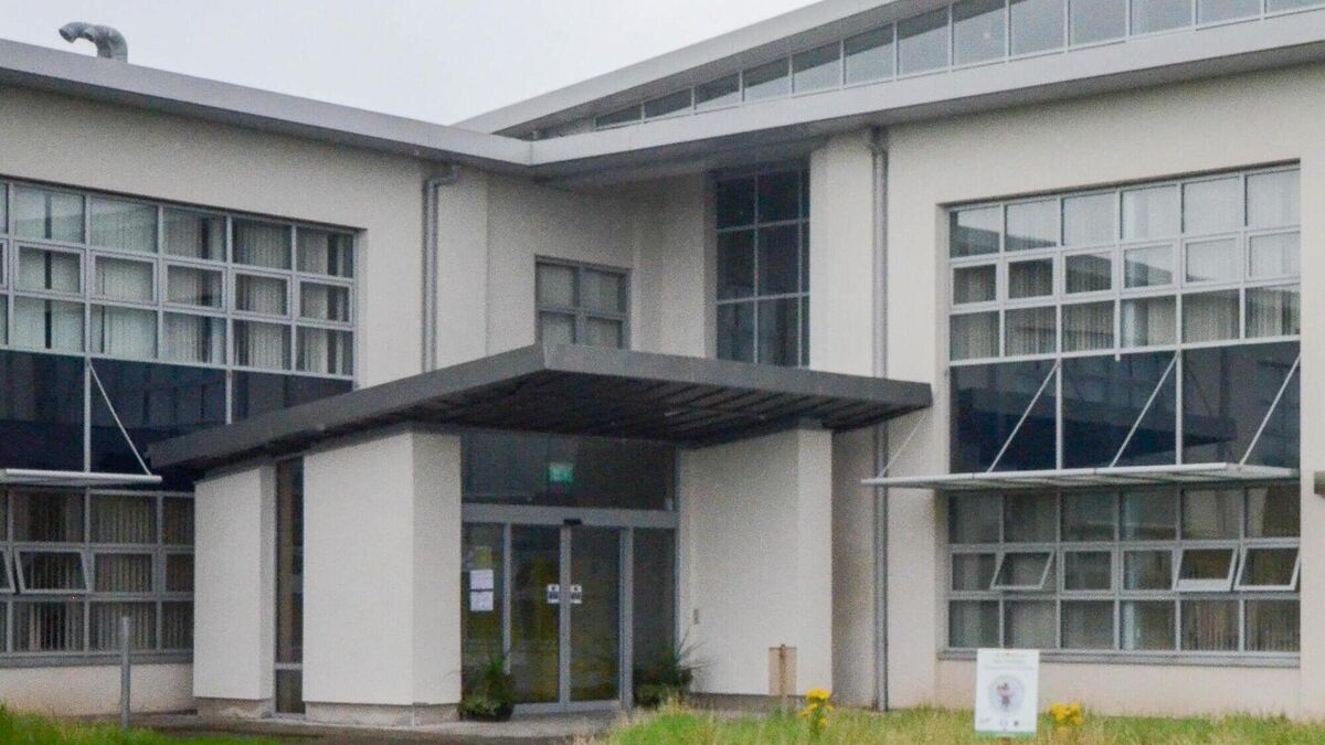 More than 950 members of school community in Cork town tested for Covid-19 