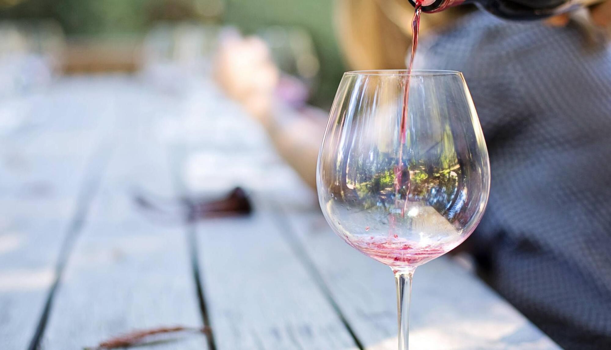 Cork GP highlights increase in alcohol-related patient visits and says new minimum pricing 'long-overdue' - Vimarsana News