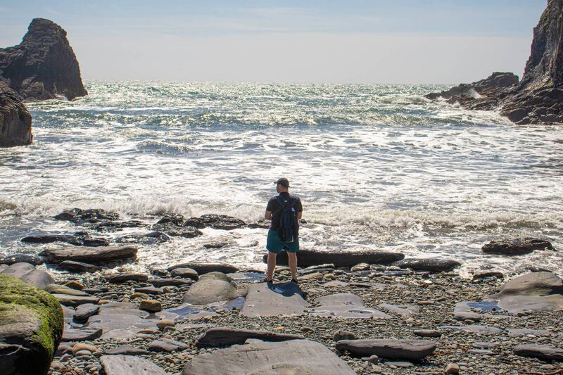 The sheer force and intensity from the violently chopping waters thumped against the rocks. The sheer force and intensity from the violently chopping waters thumped against the rocks.