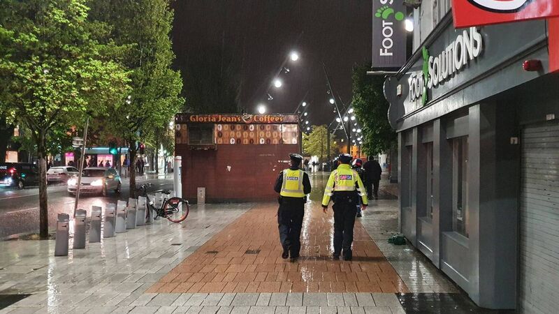 'Please make the right choices': Gardaí in Cork continue to find large groups outdoors 'Please make the right choices': Gardaí in Cork continue to find large groups outdoors