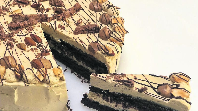 Recipe: Mocha & Almond Cake with Mascarpone and Coffee Frosting