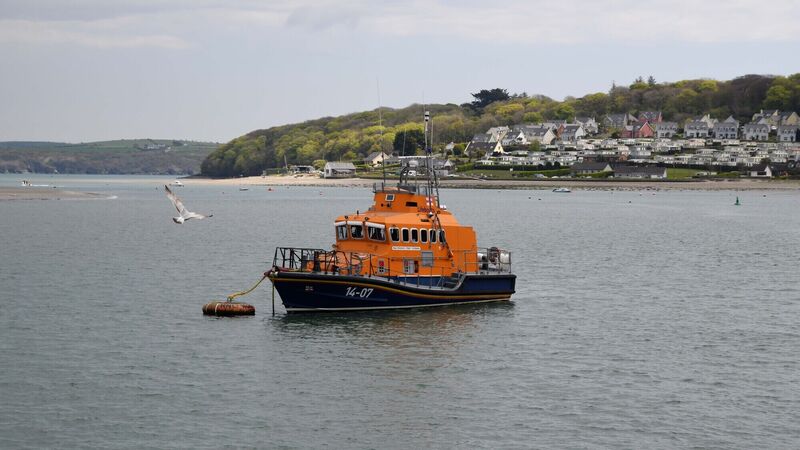 Lifeboat launched to aid struggling wind surfer off Cork coast