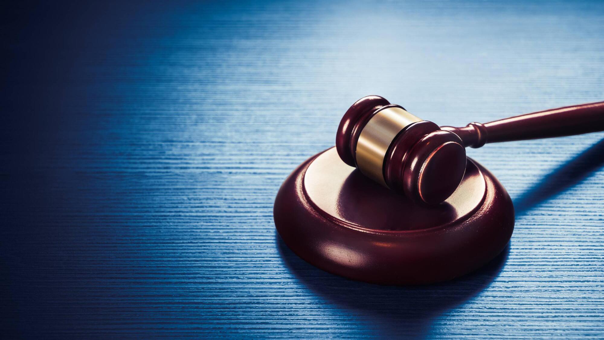 'He has no memory of the incident': Cork man brandished knives, broke windows and threatened to kill a Garda - Vimarsana News