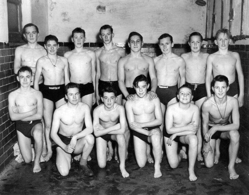 PBC Swimmiing gala at the Eglinton street indoor baths Cork in 1951. PBC Swimmiing gala at the Eglinton street indoor baths Cork in 1951.