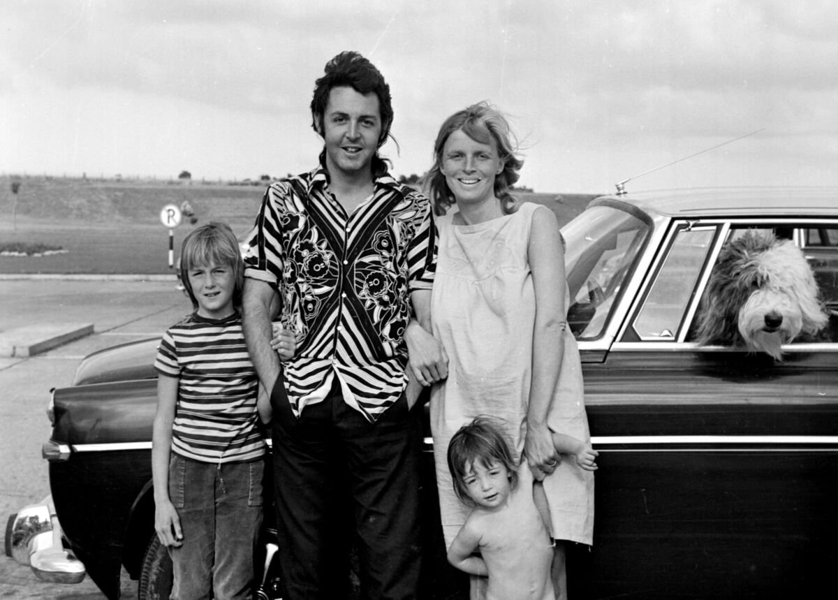 Paul McCartney at Cork Airport with wife Linda and daughters Heather and Mary, 1971. 