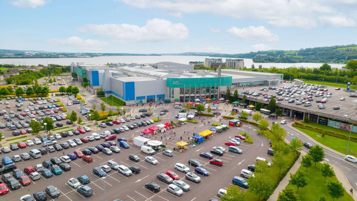Major retailer to open in former Debenhams outlet in Mahon Point; 'significant' number of jobs to be created 