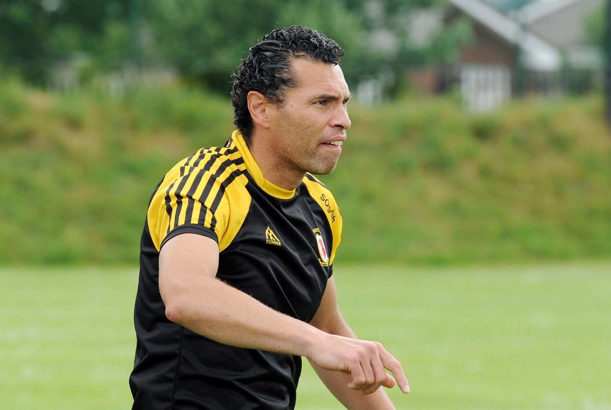 Na Piarsaigh minor coach Seán Óg Ó hAilpín watching his side against Blackrock. Picture: Denis Minihane. Na Piarsaigh minor coach Seán Óg Ó hAilpín watching his side against Blackrock. Picture: Denis Minihane.