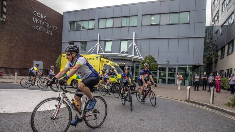 Cork healthcare workers take off on cycle to remember those who died in pandemic