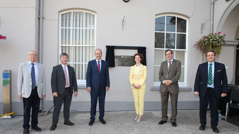 Plaque unveiled in commemoration of Mallow railway workers