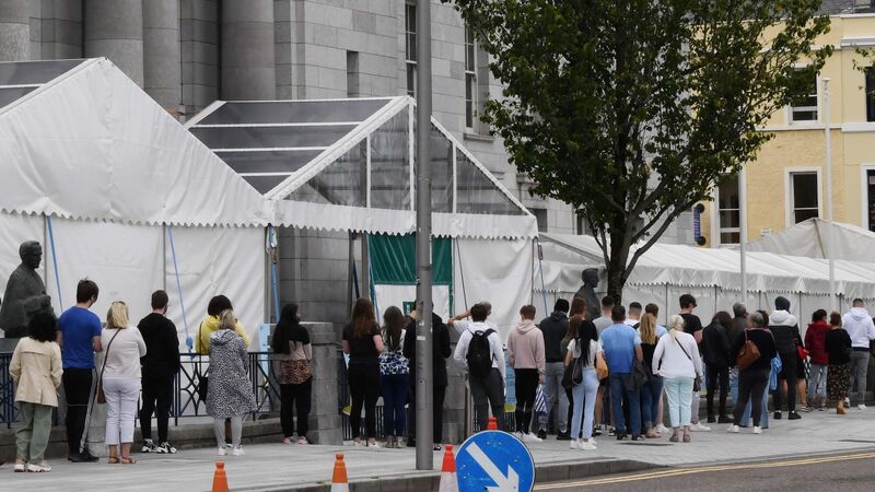 Number of walk-in Covid vaccine clinics to take place in Cork 