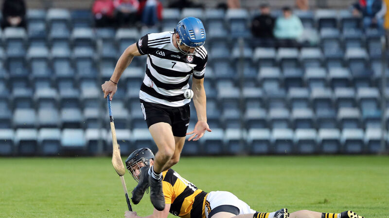 Midleton power past Na Piarsaigh in Premier Senior Hurling Championship Midleton power past Na Piarsaigh in Premier Senior Hurling Championship