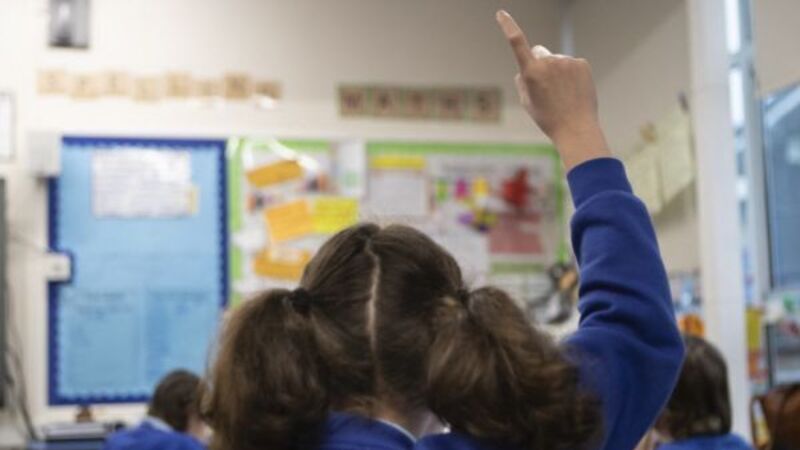 Covid: Close contact measures in primary schools to change as 1,432 new cases confirmed Covid: Close contact measures in primary schools to change as 1,432 new cases confirmed