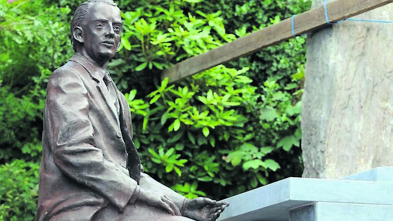 John Arnold: Seán Ó Riada rekindled Gaelic fire and his spirit lives on in autumn air John Arnold: Seán Ó Riada rekindled Gaelic fire and his spirit lives on in autumn air