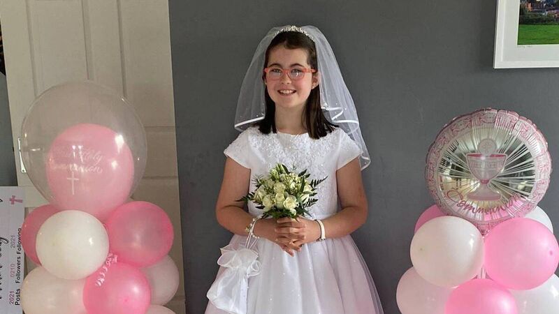 Brave Cork girl involved in recent traumatic car crash makes Holy Communion Brave Cork girl involved in recent traumatic car crash makes Holy Communion