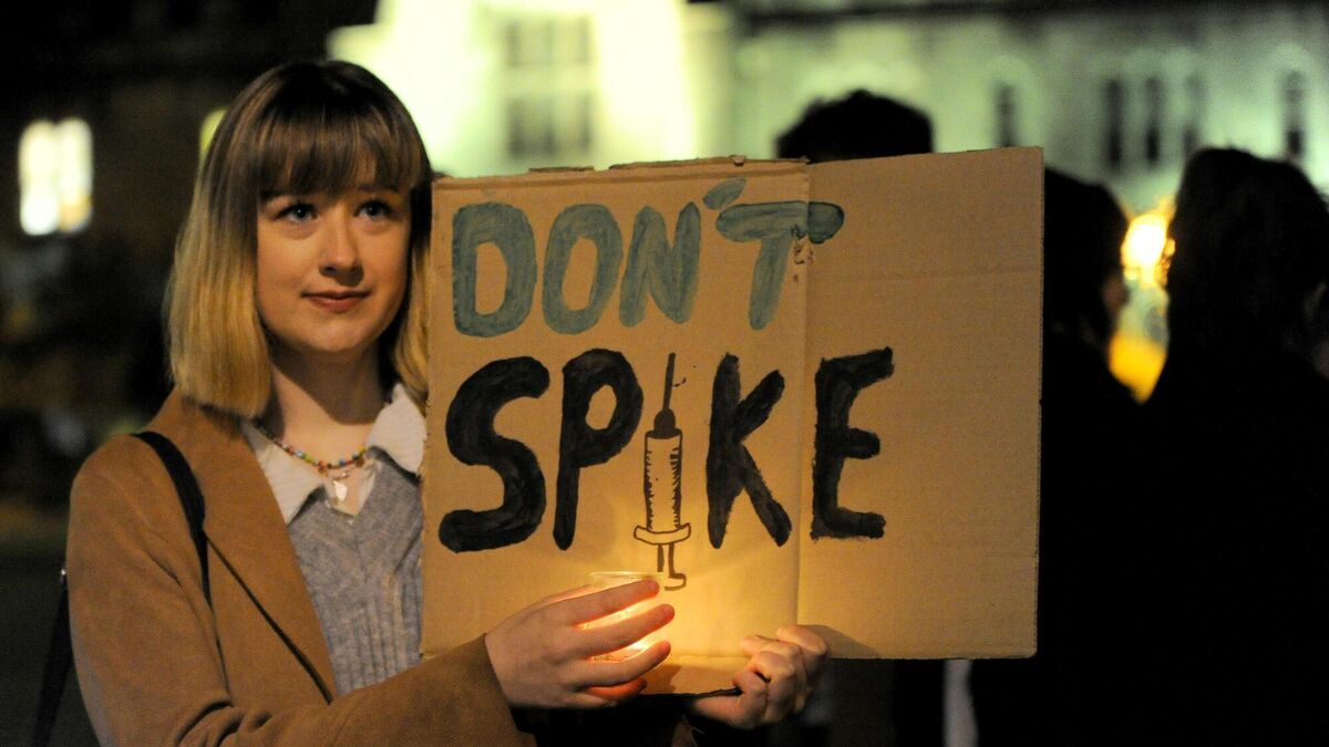 'A real statement of solidarity': Hundreds attend UCC protest raising awareness about spiking
