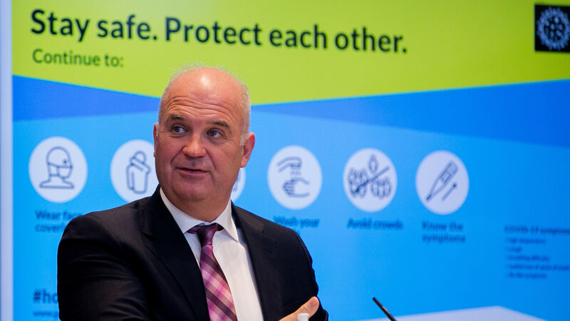 Cancelling Christmas socialising plans a ‘responsible decision’ – medical chief Cancelling Christmas socialising plans a ‘responsible decision’ – medical chief