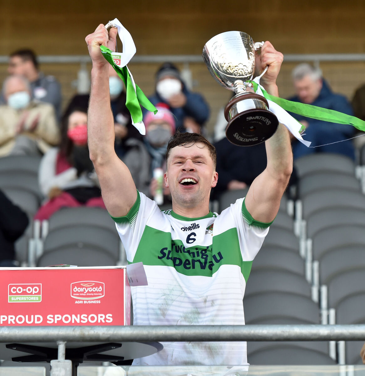 Kanturk captain Darren Browne raises the Jim Forbes trophy. Picture: Eddie O'Hare