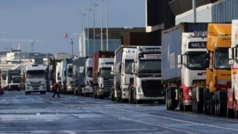 Truckers to block routes into Dublin in fuel price protest Truckers to block routes into Dublin in fuel price protest