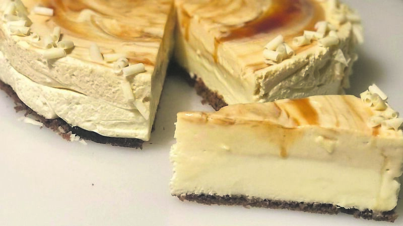 Recipe: Gingerbread White Chocolate and Caramel Slice Recipe: Gingerbread White Chocolate and Caramel Slice