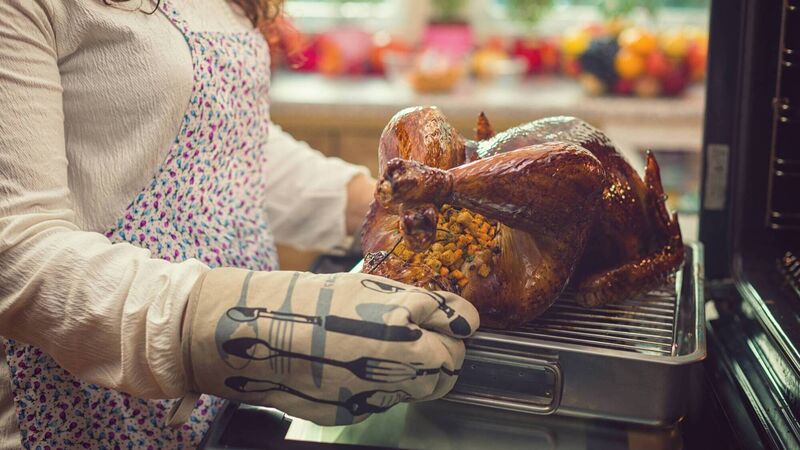 How to host Christmas, like a boss... with our weekly countdown How to host Christmas, like a boss... with our weekly countdown