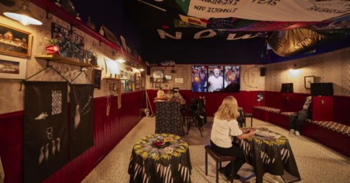 Turner Prize: Irish pub installation wins contemporary art award - Vimarsana News
