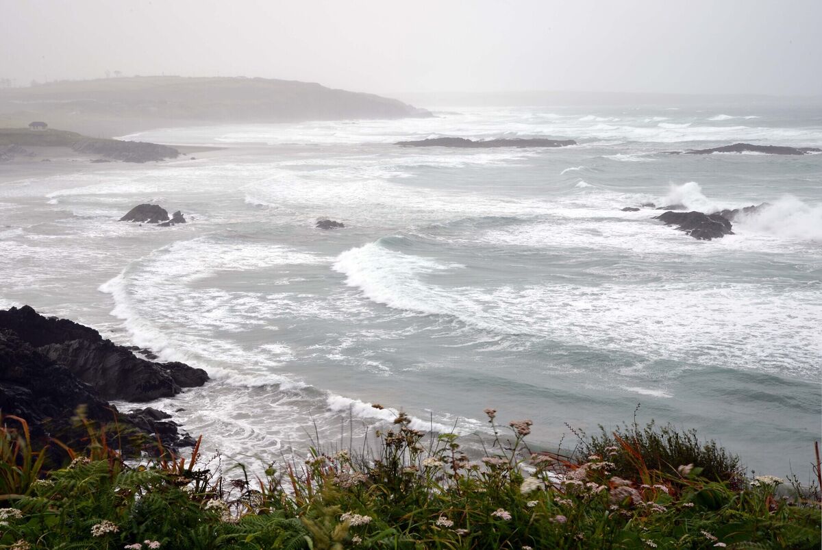 The local authority warned that high waves, high spring tides, heavy rain and storm surge will lead to wave overtopping and a significant possibility of coastal flooding. Picture Denis Minihane. The local authority warned that high waves, high spring tides, heavy rain and storm surge will lead to wave overtopping and a significant possibility of coastal flooding. Picture Denis Minihane.