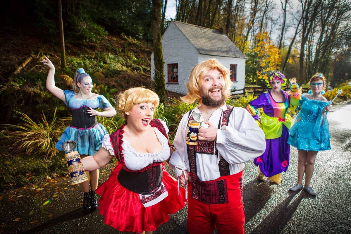 Marie O'Donovan, Angela Newman, Darragh Keating, David Peare, and Leah Wood; The Cast of Chattyboo Productions' Hansel and Gretel, the 2018 Adult Panto. Picture: Michael O'Sullivan /OSM PHOTO Marie O'Donovan, Angela Newman, Darragh Keating, David Peare, and Leah Wood; The Cast of Chattyboo Productions' Hansel and Gretel, the 2018 Adult Panto. Picture: Michael O'Sullivan /OSM PHOTO