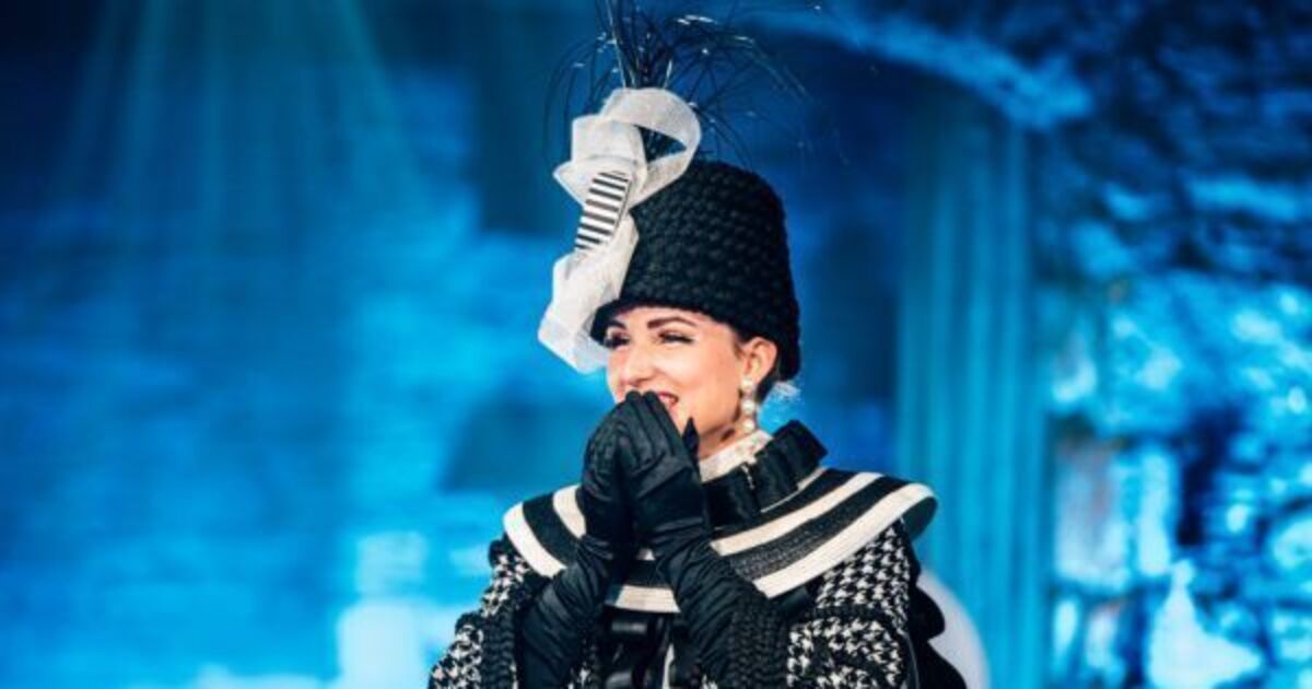 Wexford exchange student's design wins top prize at Junk Kouture 2021 - Vimarsana News