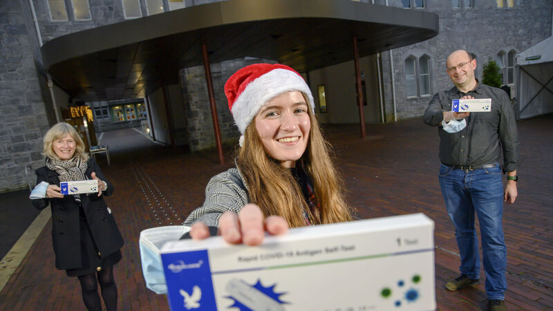 Five free antigen tests for all UCC students