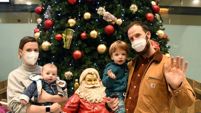 'It’s a great relief to be here': Arrivals at Cork Airport looking forward to spending time with loved ones 'It’s a great relief to be here': Arrivals at Cork Airport looking forward to spending time with loved ones