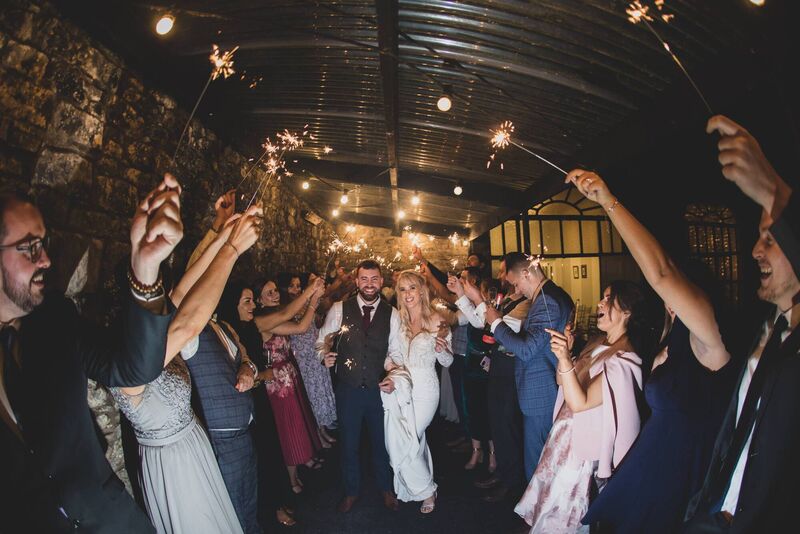 The happy couple were joined by around 100 family and friends, as there were no Covid restrictions in place at the time. The country-style house, Springfort Hall, provided a beautiful backdrop to their wedding celebrations.