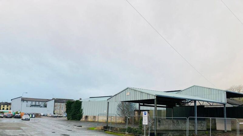 'It’s great to see the old mart yard so spotless': Clean up of littered area in Fermoy welcomed following criticism