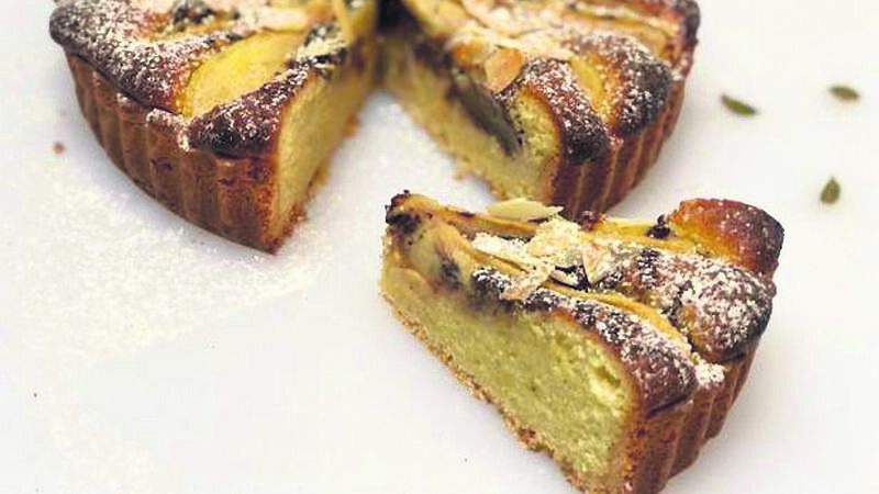 Recipe: Pear and Almond Tart with Cardamom and Chocolate Recipe: Pear and Almond Tart with Cardamom and Chocolate