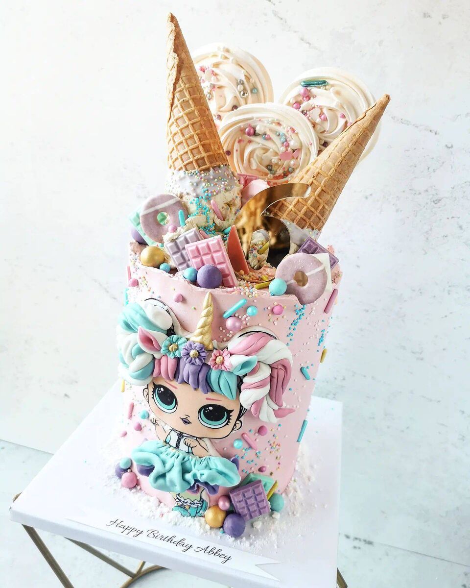 A fabulous birthday cake.