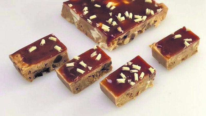 Recipe: Peanut Butter and White Chocolate Rocky Road Recipe: Peanut Butter and White Chocolate Rocky Road