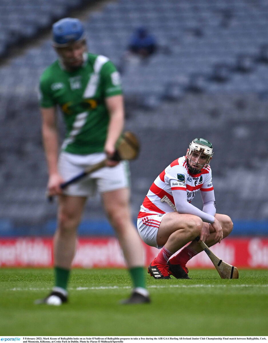 Mark Keane of Ballygiblin looks on as Seán O'Sullivan of Ballygiblin prepares to take a free. Picture: Piaras Ó Mídheach/Sportsfile Mark Keane of Ballygiblin looks on as Seán O'Sullivan of Ballygiblin prepares to take a free. Picture: Piaras Ó Mídheach/Sportsfile