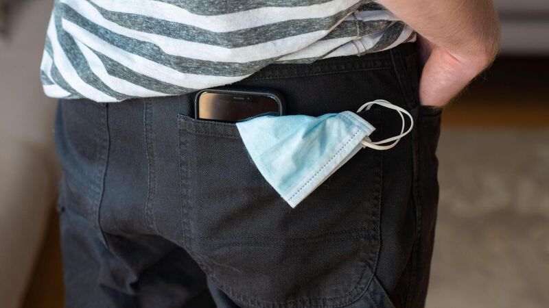 Government to accept advice that will bring end to mandatory mask wearing Government to accept advice that will bring end to mandatory mask wearing