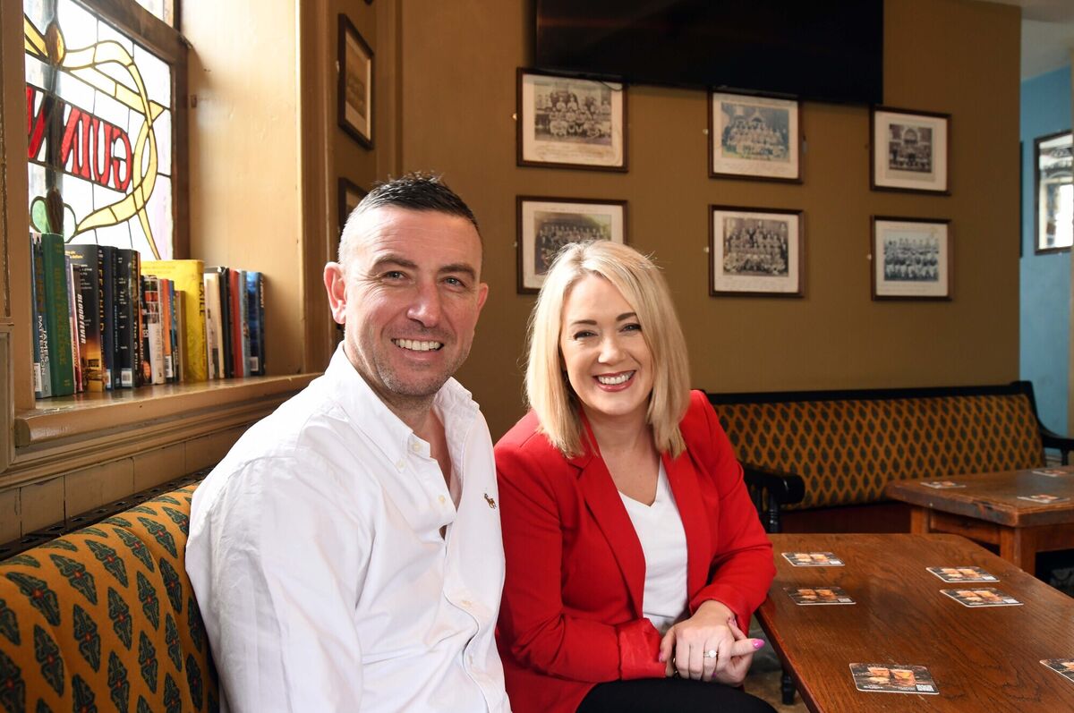 Don and Tara Ellis in Mok's Bar, Bandon Road, Cork. Picture: Denis Minihane.