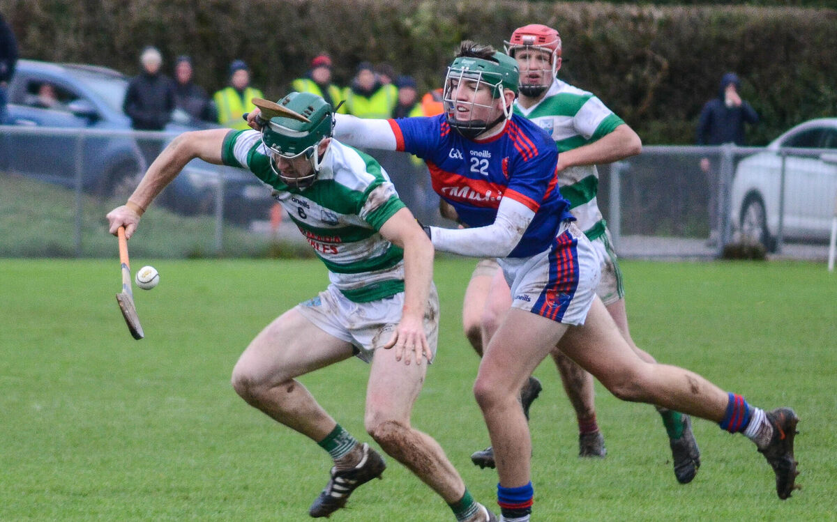 St Ita's Michael O'Brien controls the sliotar ahead of Erins Own's Conor Linehan. Picture: Howard Crowdy St Ita's Michael O'Brien controls the sliotar ahead of Erins Own's Conor Linehan. Picture: Howard Crowdy