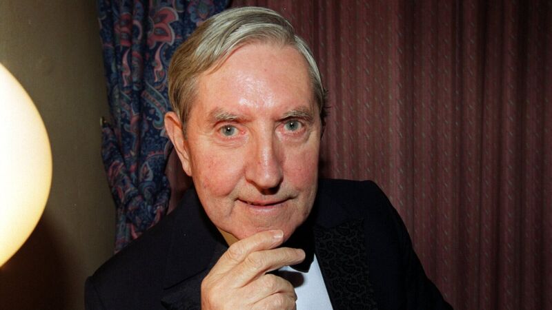 Cork soccer legend Frank O'Farrell has died at the age of 94 Cork soccer legend Frank O'Farrell has died at the age of 94