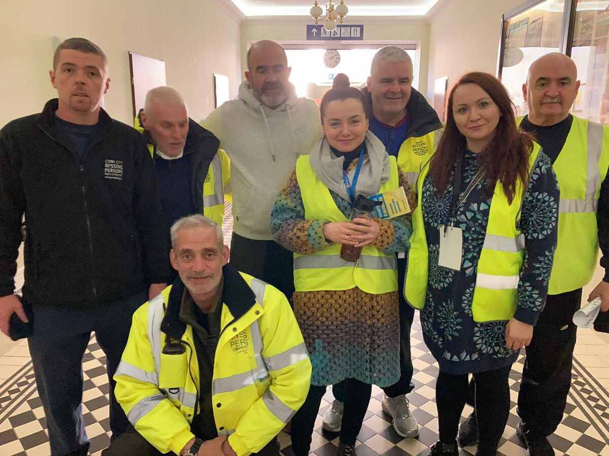 Left to right: David Varian, secretary, Cork City Missing Persons Search and Recovery (CCMPSAR), David Shine, chairman CCMPSAR, Kieran Coniry, Magda (volunteer). Chris O’Donovan, treasurer CCMPSAR, Agata (volunteer) and Dan Kerins. Front (crouching) Filipe Pombinho. Picture: Donal O'Keeffe Left to right: David Varian, secretary, Cork City Missing Persons Search and Recovery (CCMPSAR), David Shine, chairman CCMPSAR, Kieran Coniry, Magda (volunteer). Chris O’Donovan, treasurer CCMPSAR, Agata (volunteer) and Dan Kerins. Front (crouching) Filipe Pombinho. Picture: Donal O'Keeffe