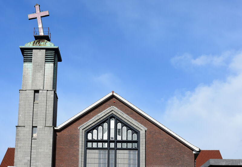  The storm-damaged metal cross on the Church of the Ascension, Gurranabraher, on the northside of Cork before it fell. Pic: Larry Cummins