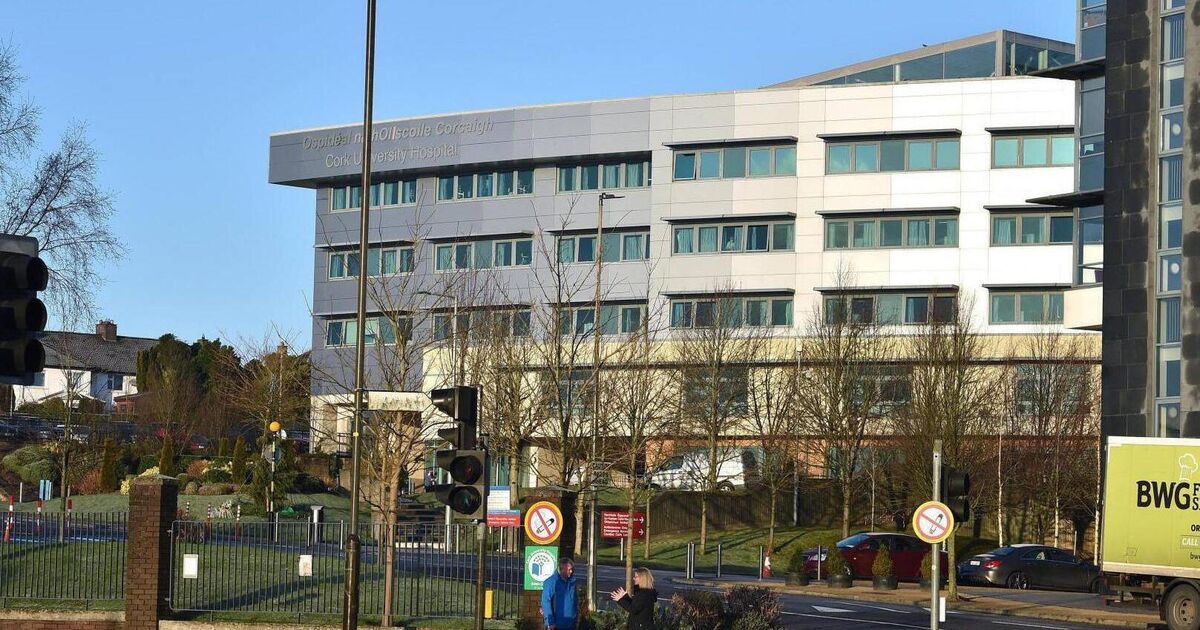 Cork hospital appeals to public to only attend ED if 'absolutely
